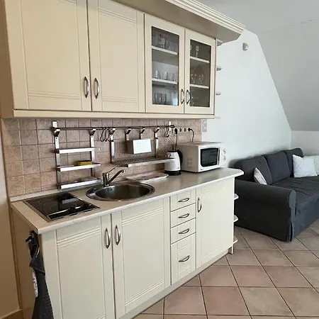 Sari Apartman Апартаменты *